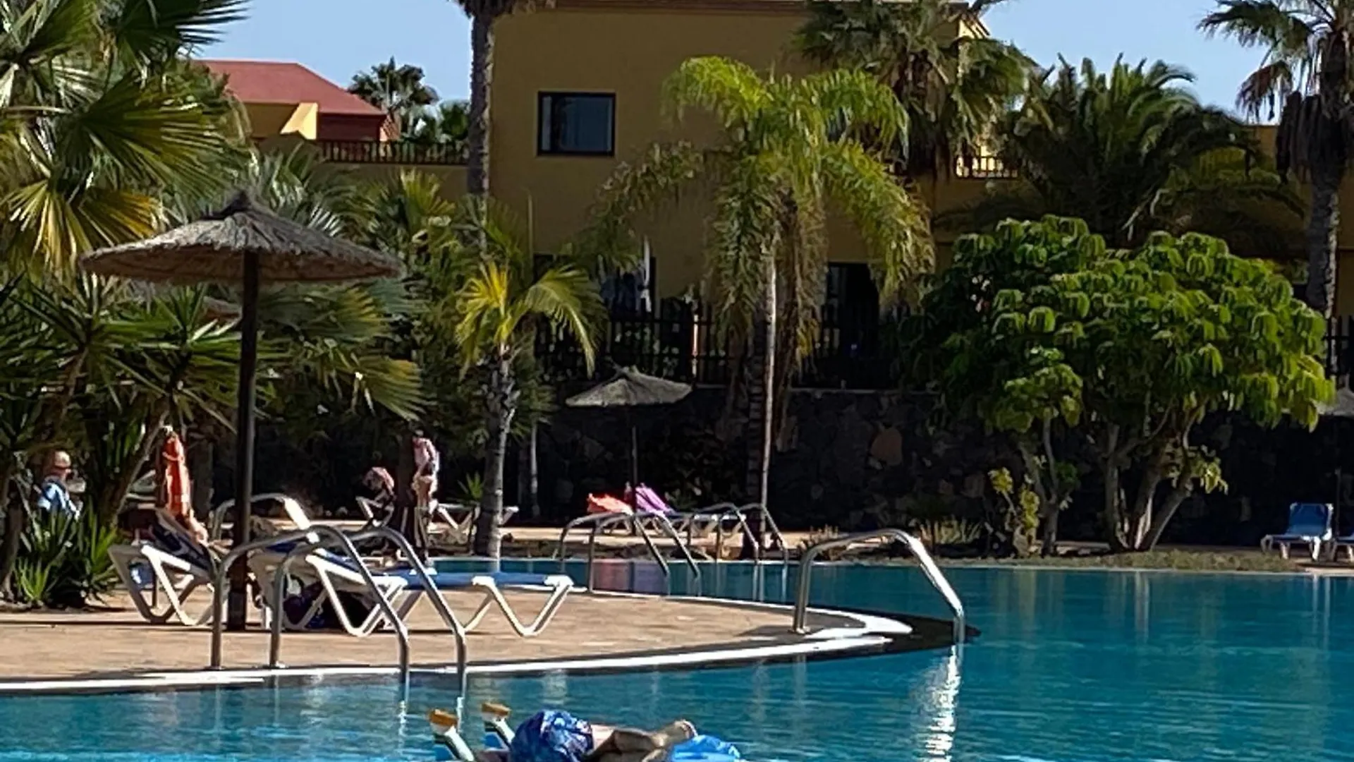 Oasis Tamarindo Poppins Pool E Terrace Apartment Corralejo 0*,  Spain